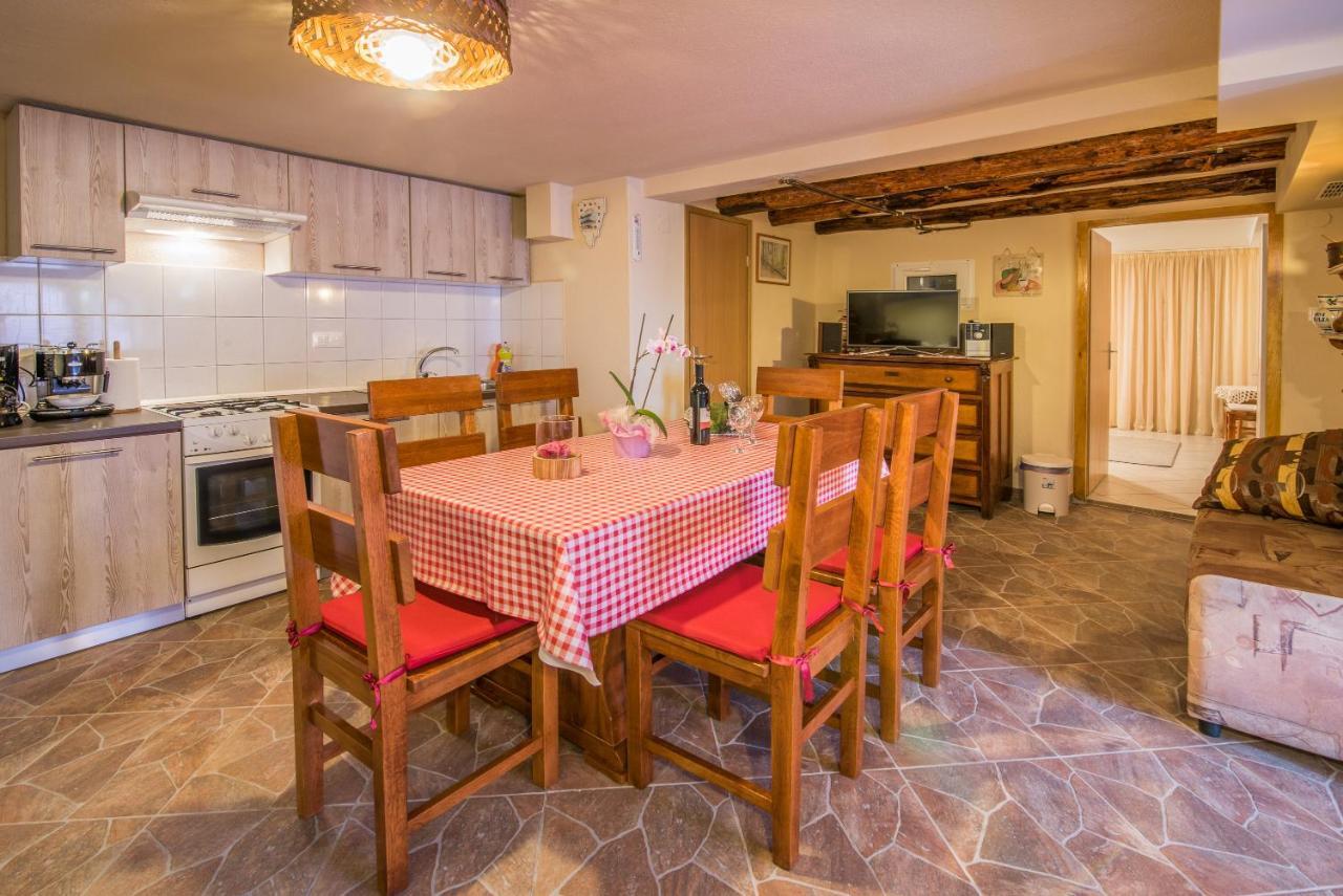 Apartment Samanic Malinska Zewnętrze zdjęcie